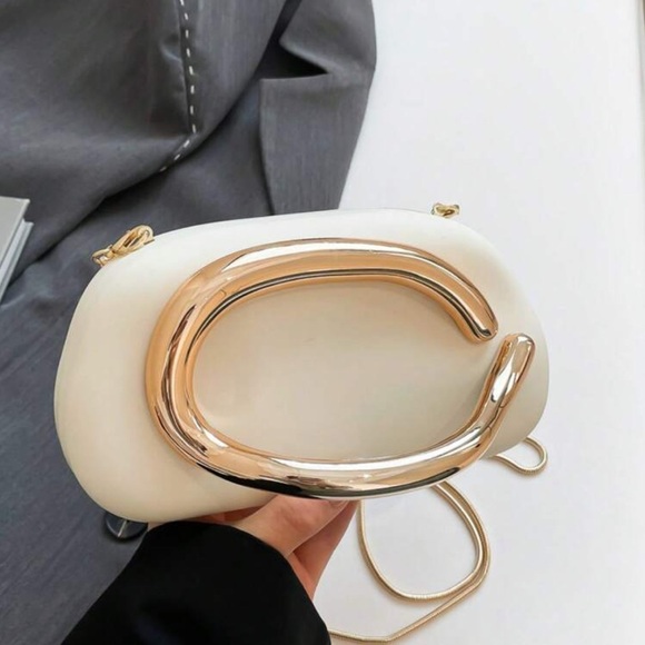 Elegant White PU Leather Bag with Gold Accent - Picture 1 of 15